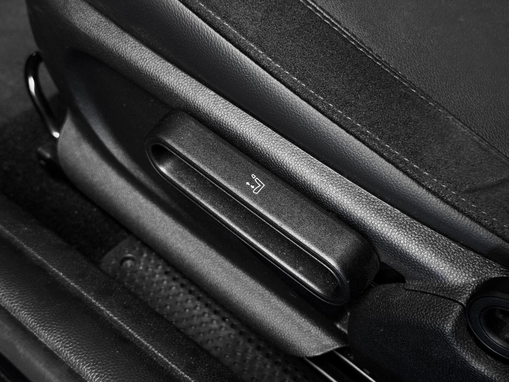 zoomed-item