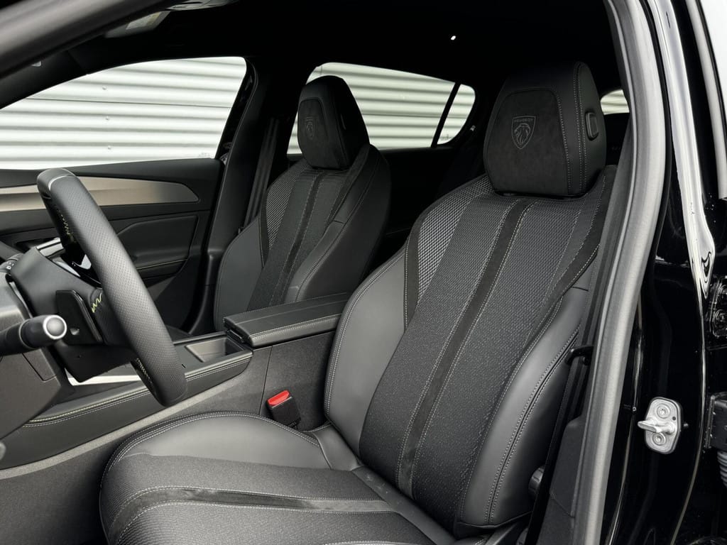 Peugeot 308 — foto 6