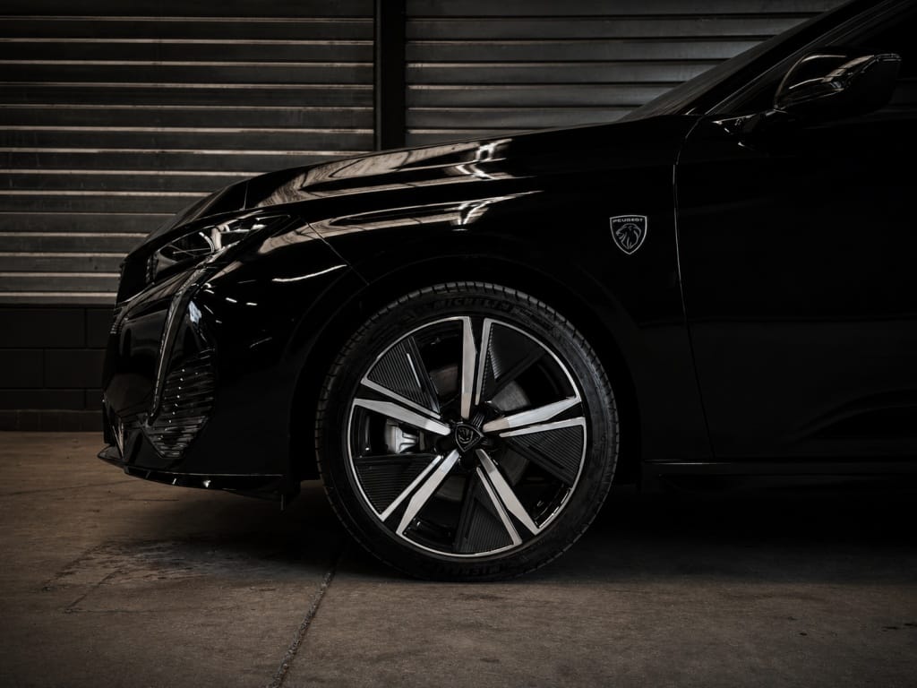 Peugeot 308 — foto 8