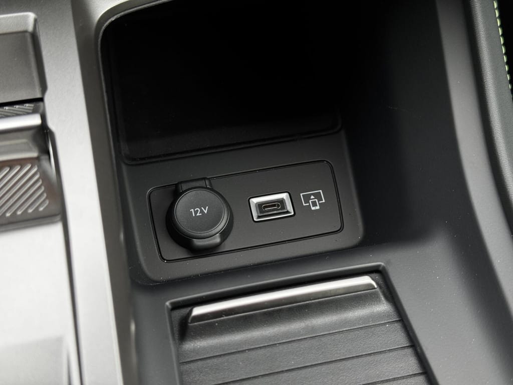 Peugeot 308 — foto 34