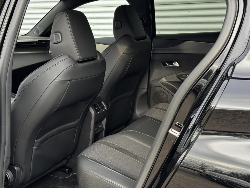 Peugeot 308 — foto 43