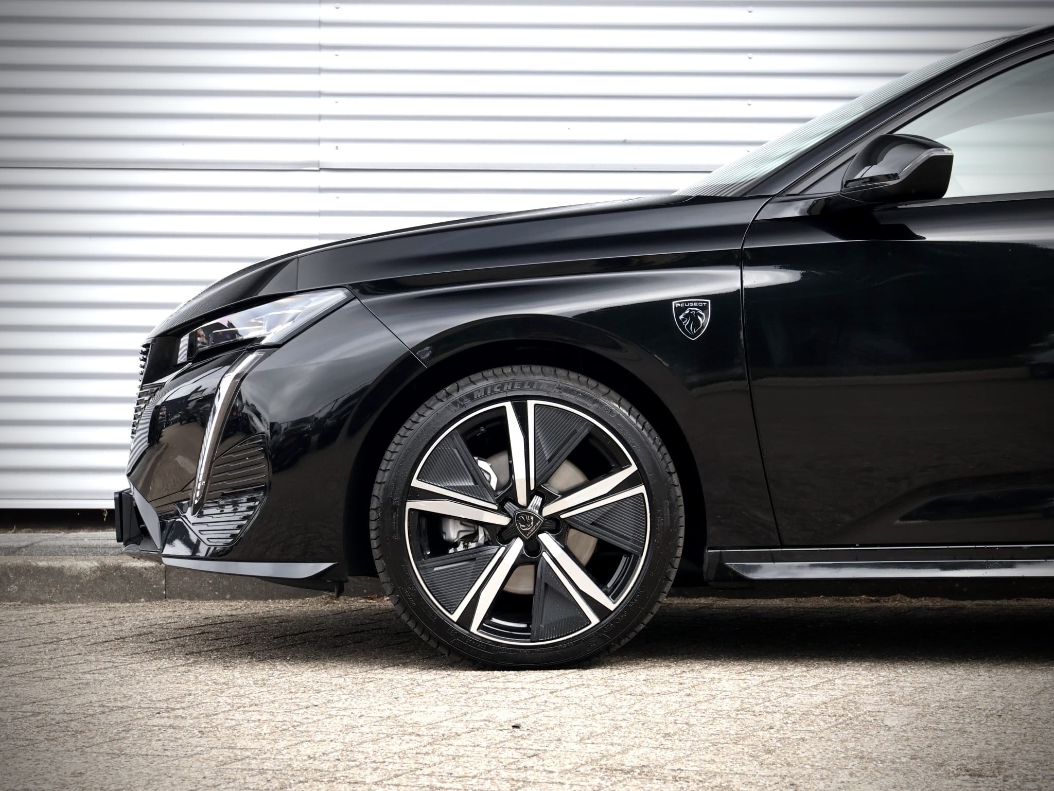 Peugeot 308 — foto 8