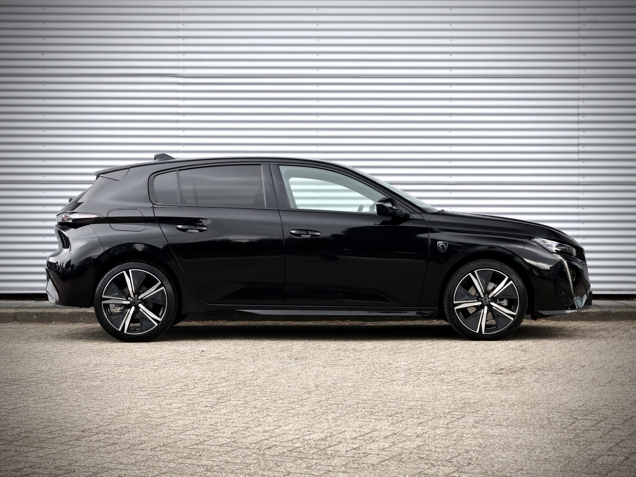 Peugeot 308 — foto 12