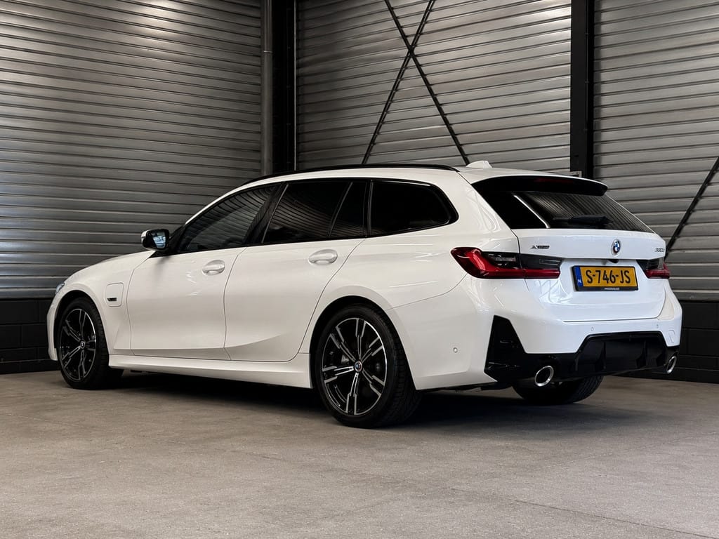 BMW 3 Serie — foto 14