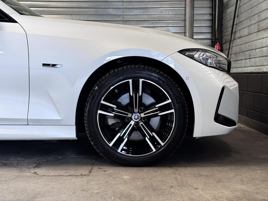 BMW 3 Serie — foto 18