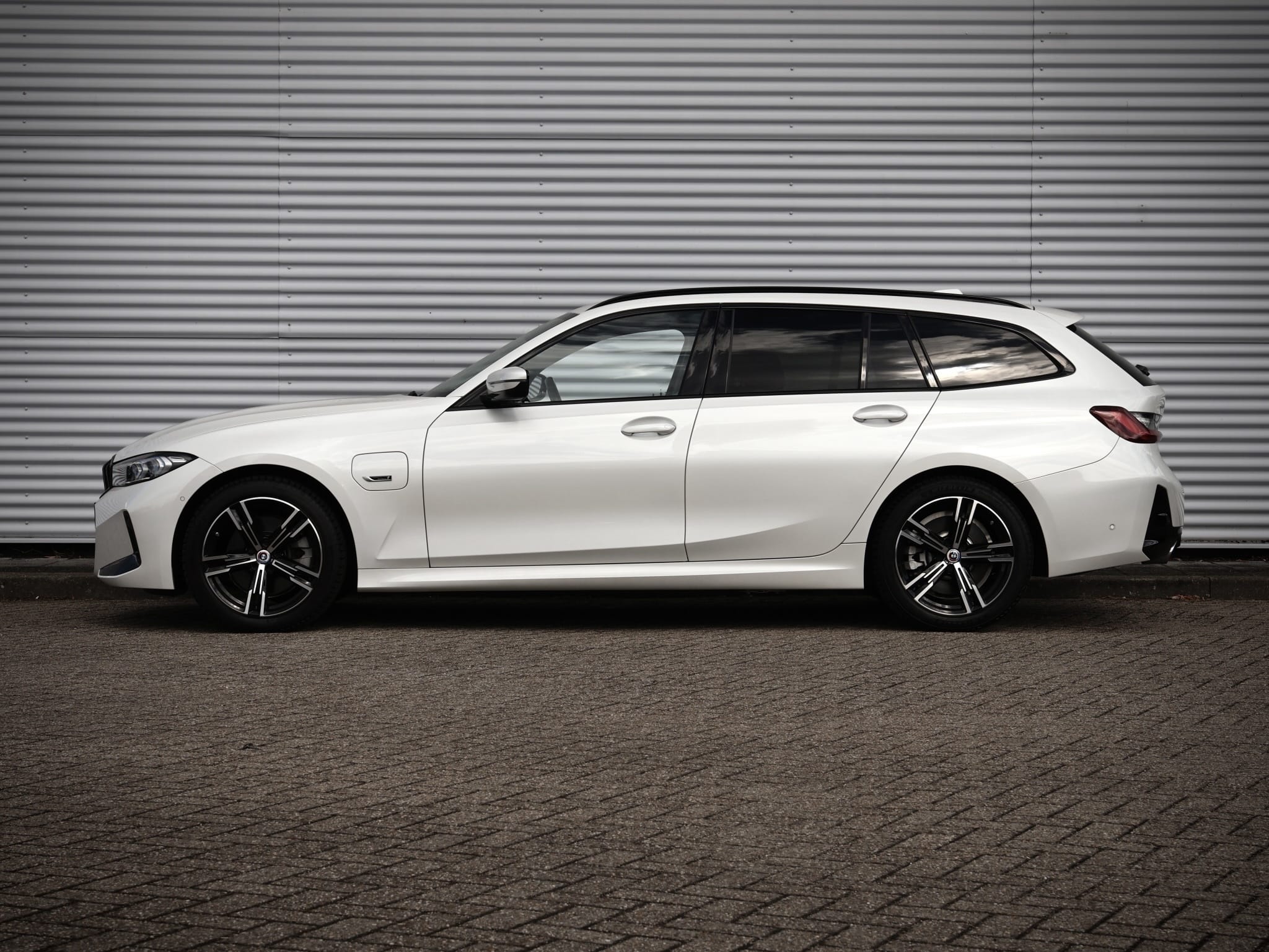 BMW 3 Serie — foto 11
