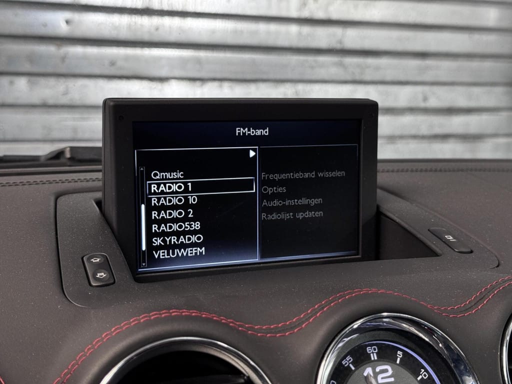 Peugeot RCZ — foto 16