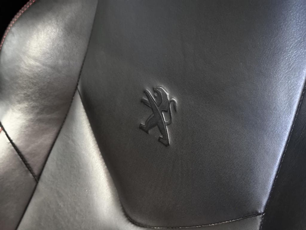 Peugeot RCZ — foto 28