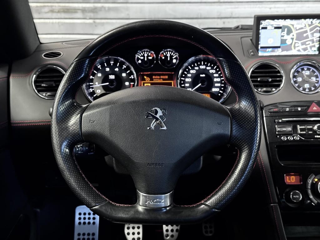 Peugeot RCZ — foto 33