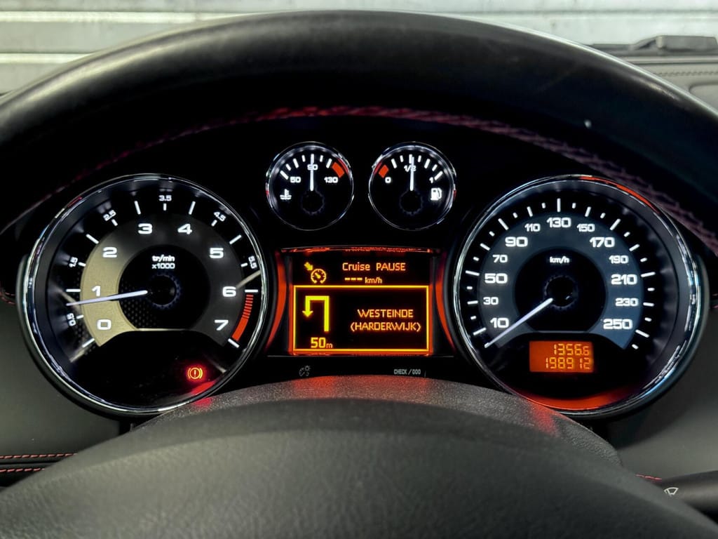 Peugeot RCZ — foto 34