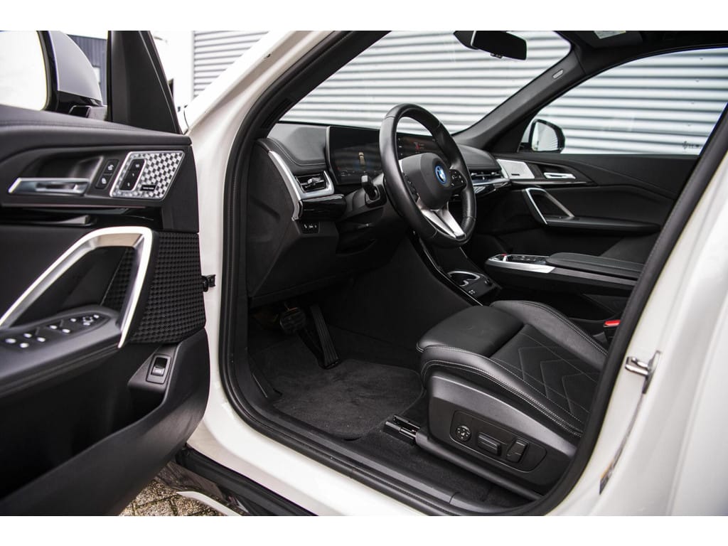 BMW X1 — foto 6
