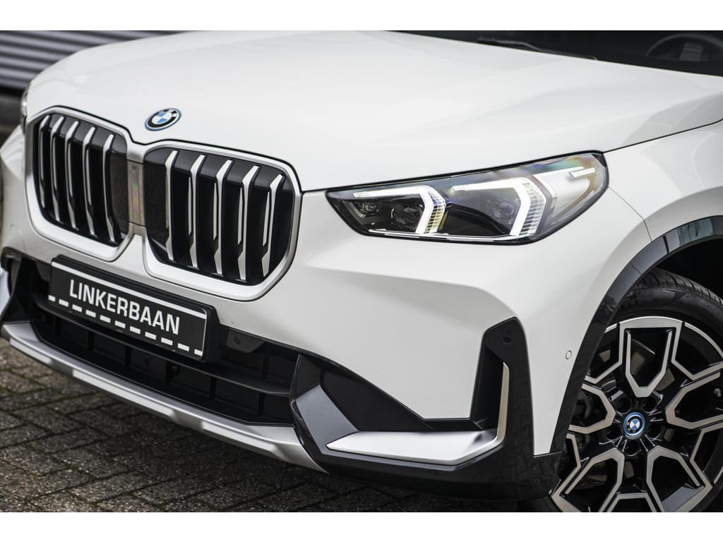 BMW X1 — foto 26