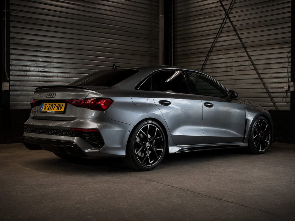 Audi RS3 — foto 3
