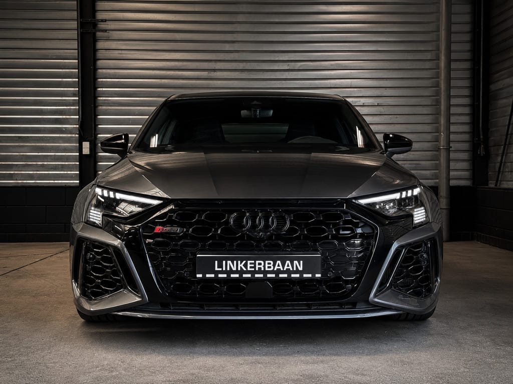 Audi RS3 — foto 15