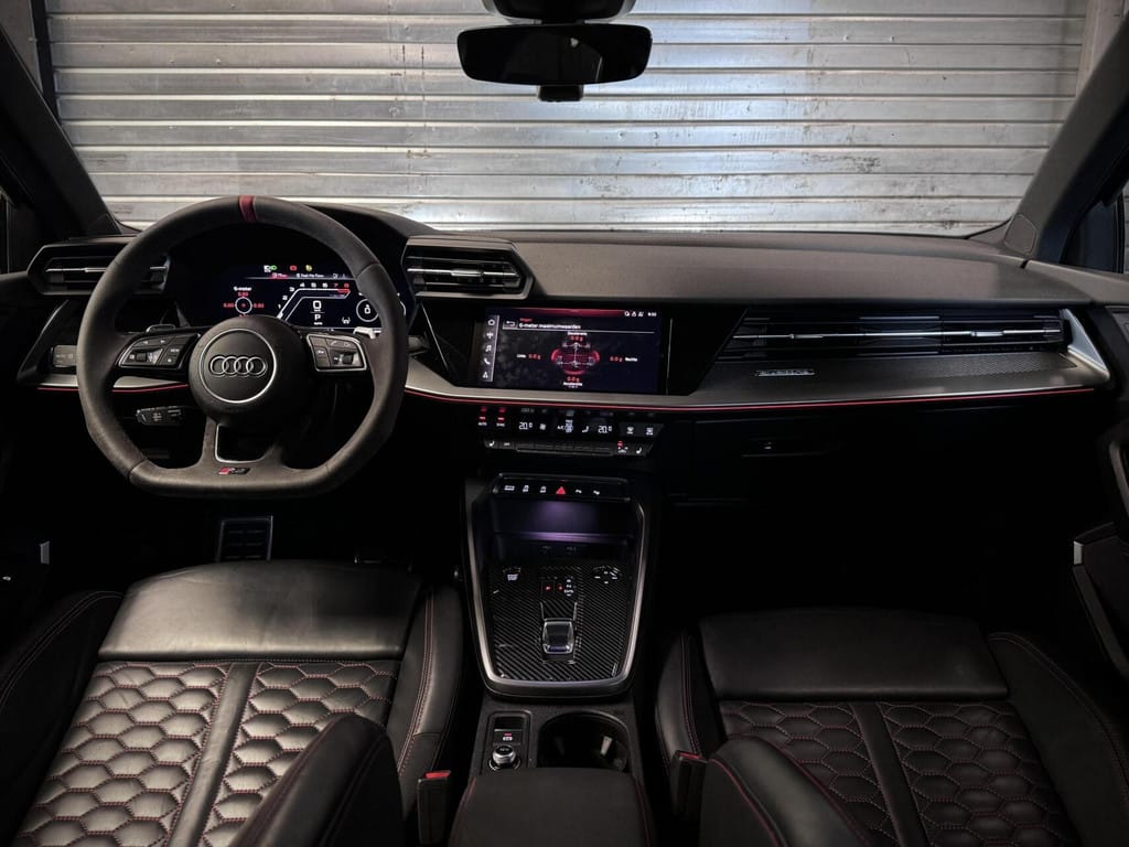 Audi RS3 — foto 19