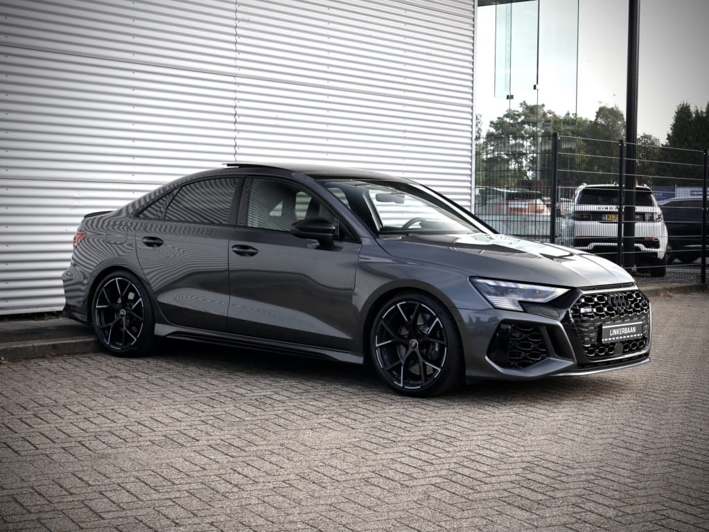 Audi RS3 — foto 33