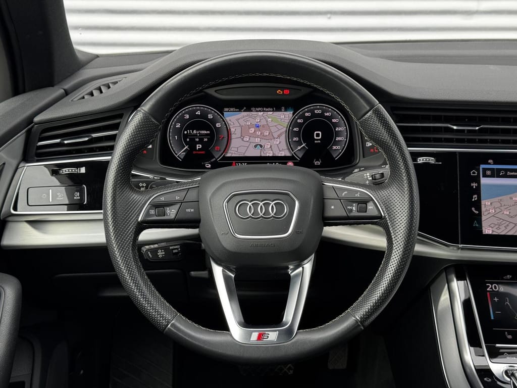 Audi Q7 — foto 8