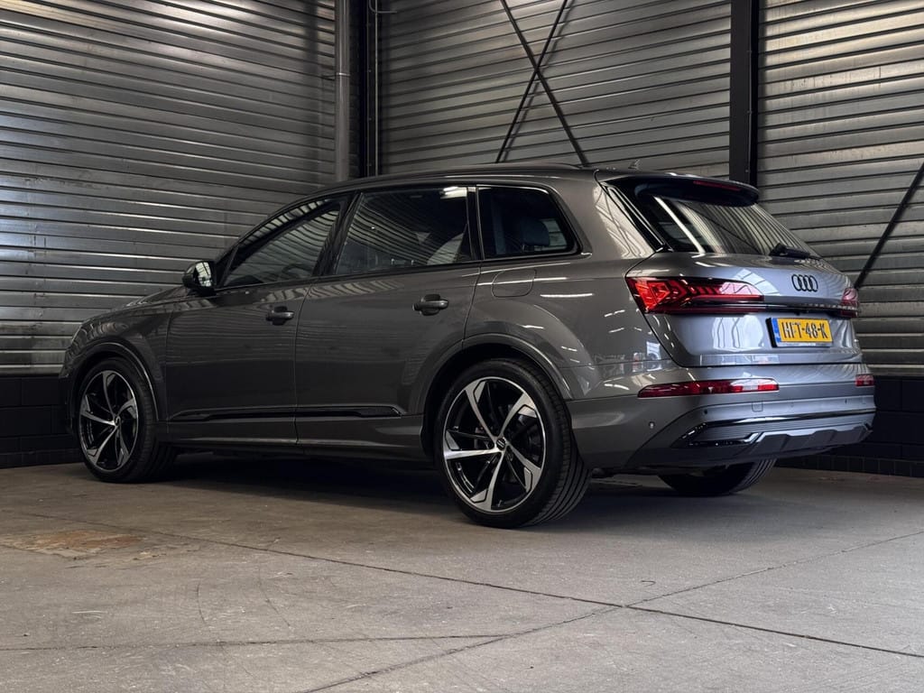 Audi Q7 — foto 14