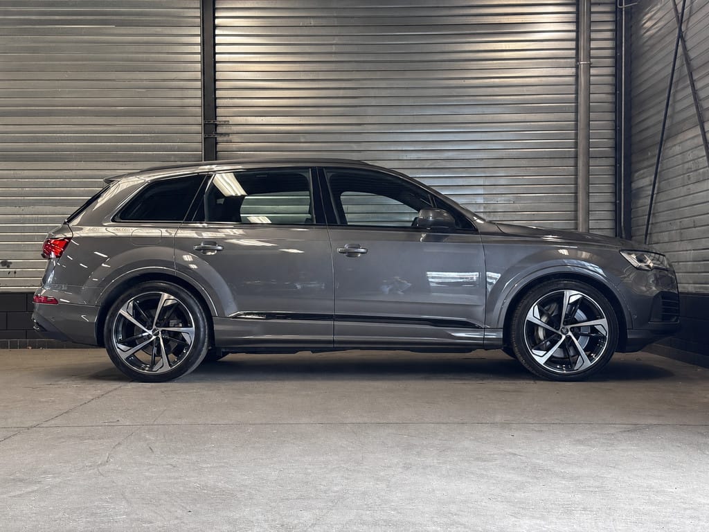 Audi Q7 — foto 15