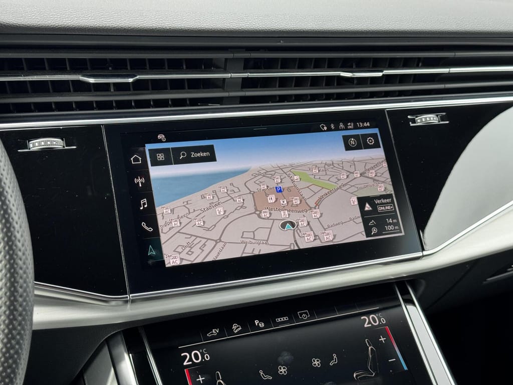 Audi Q7 — foto 18