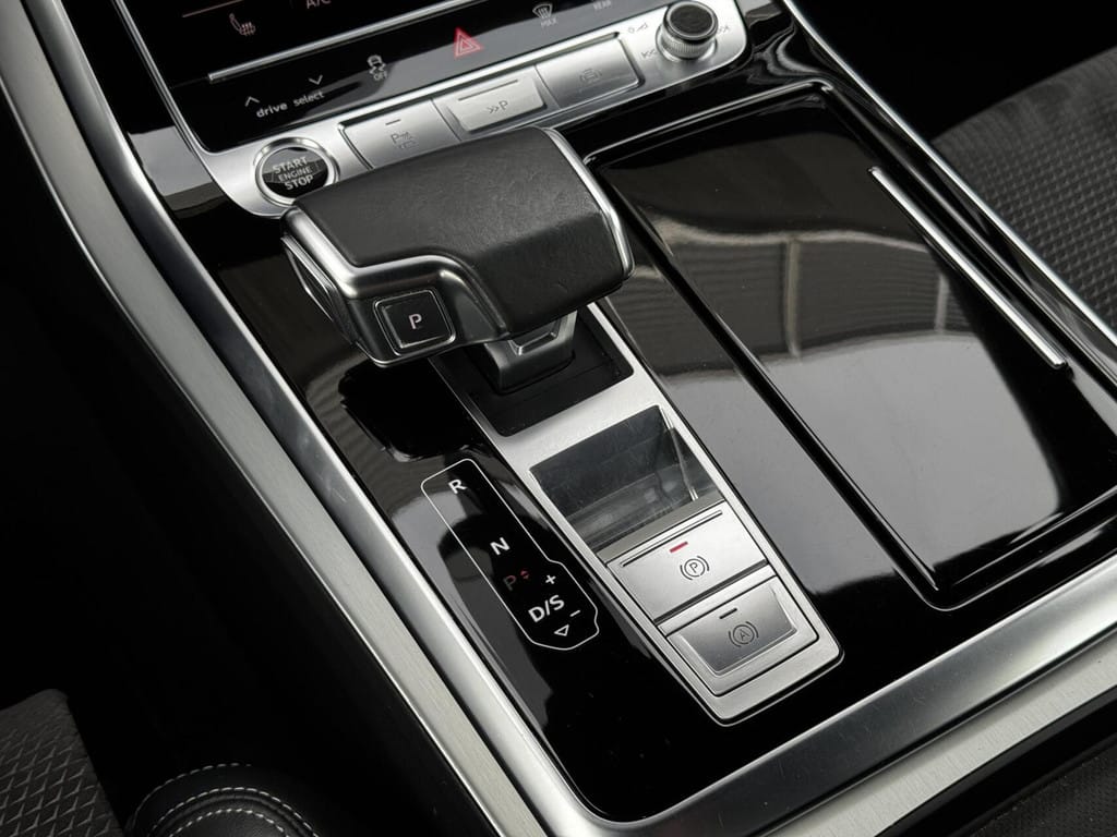 Audi Q7 — foto 38