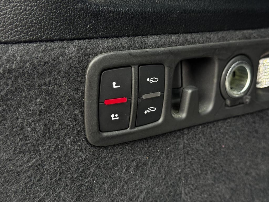 Audi Q7 — foto 44