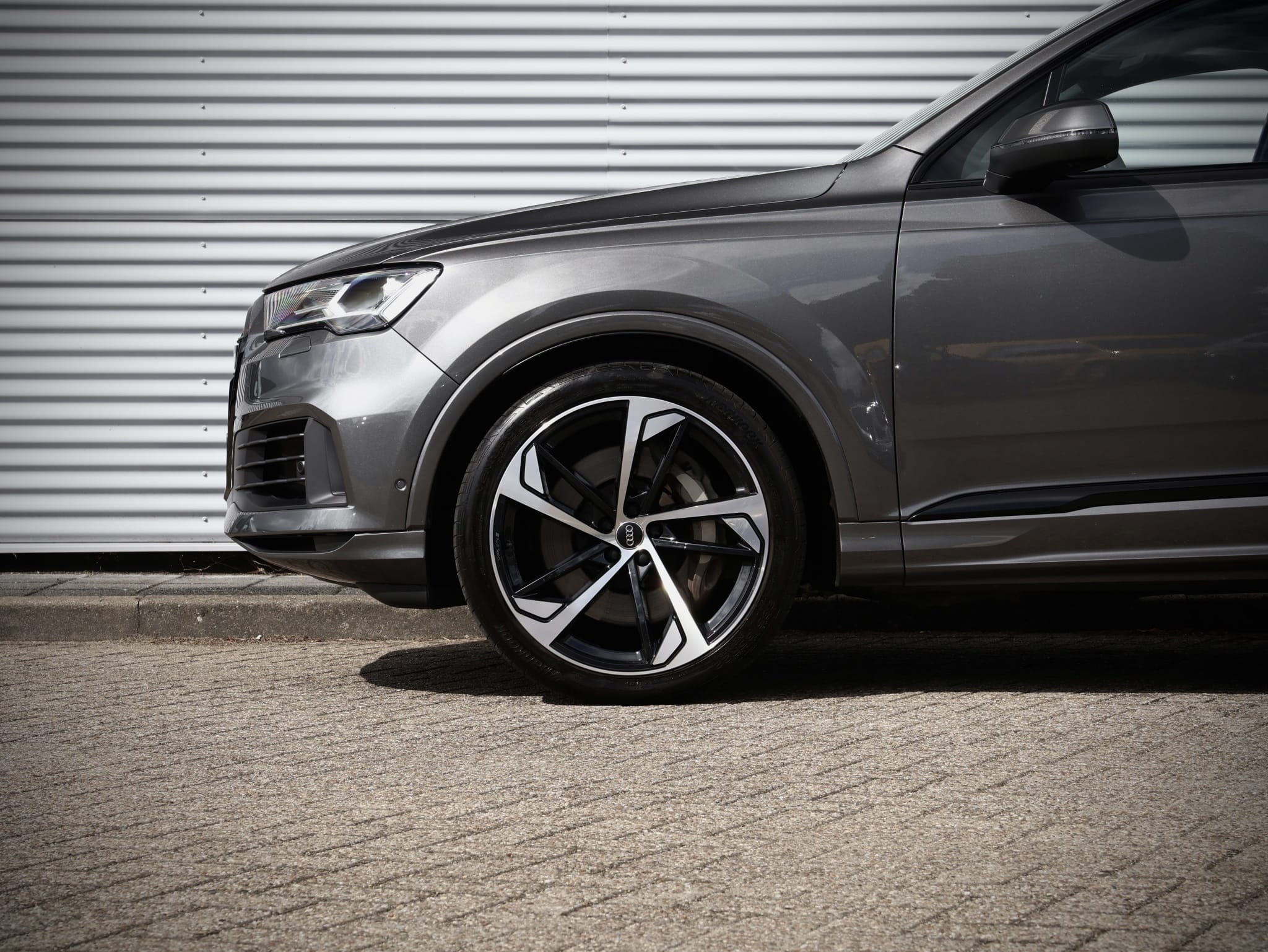 Audi Q7 — foto 10