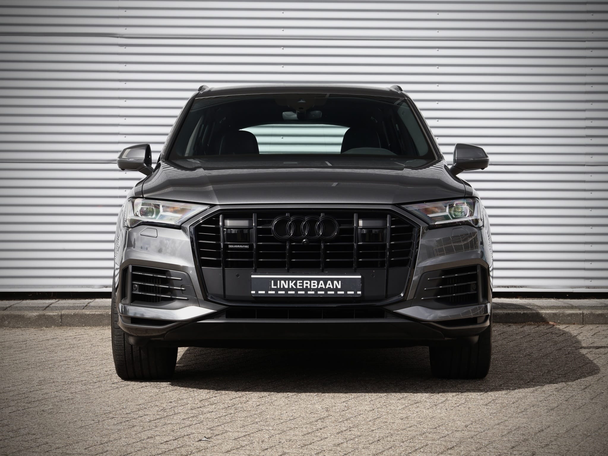 Audi Q7 — foto 12