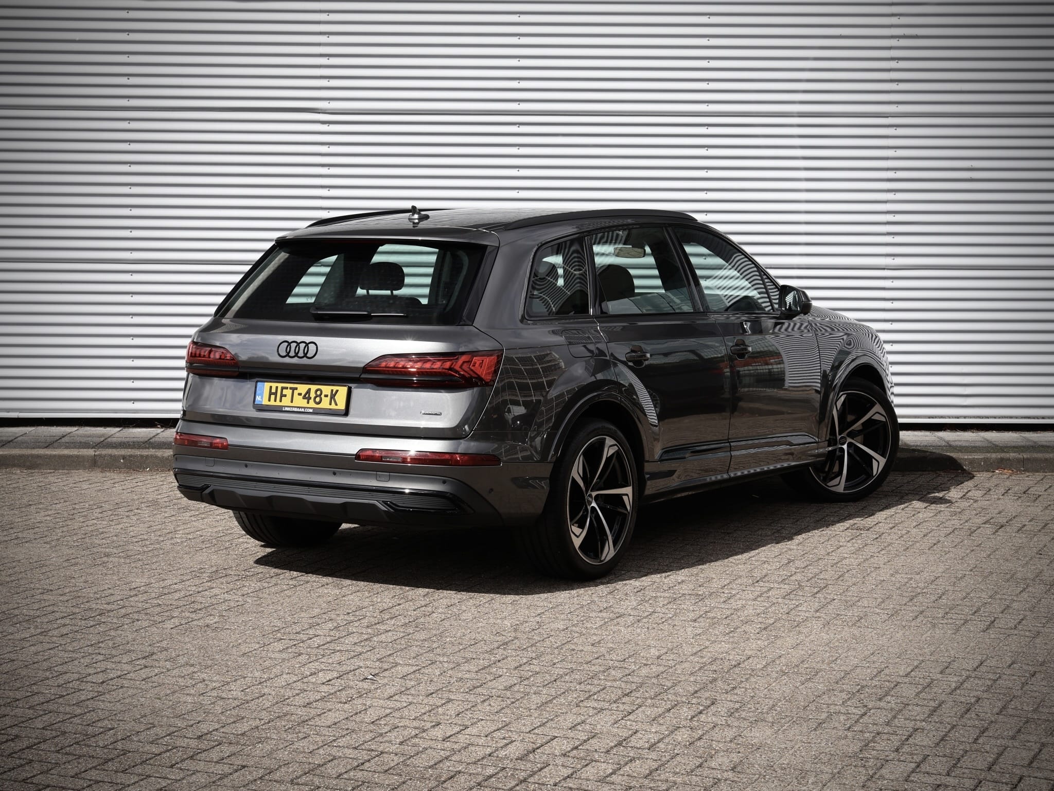 Audi Q7 — foto 44