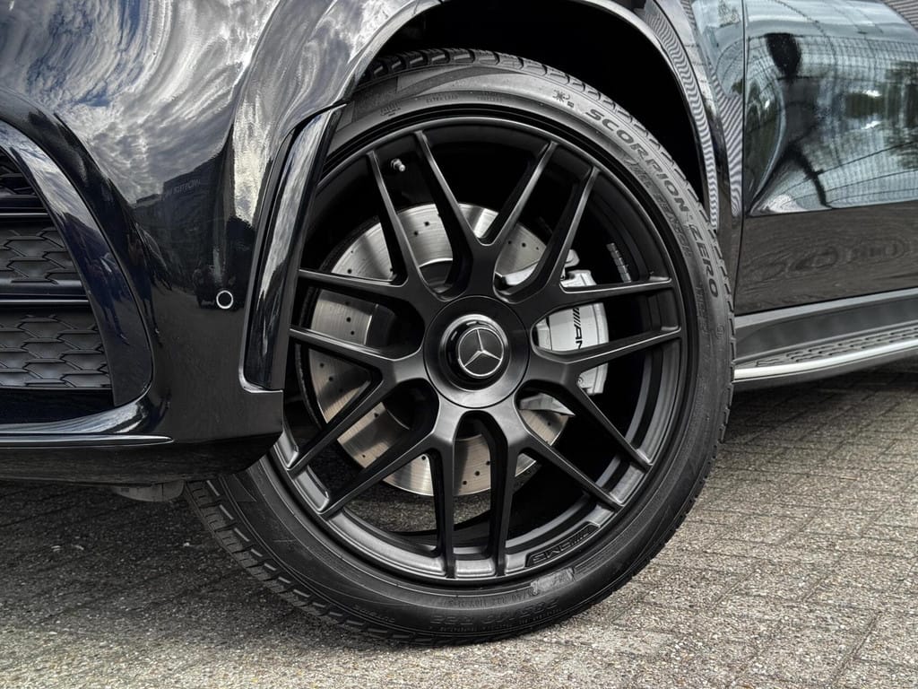 Mercedes-Benz GLE — foto 29