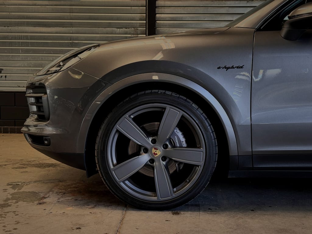 Porsche Cayenne — foto 11