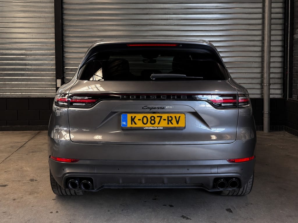 Porsche Cayenne — foto 15