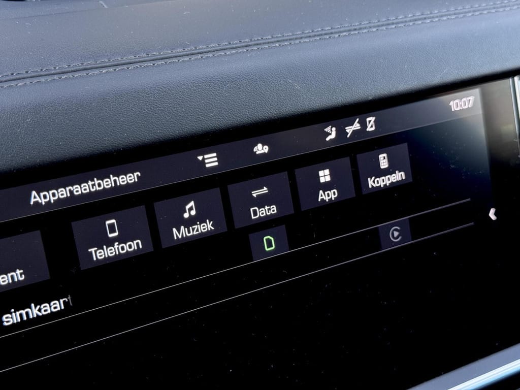 Porsche Cayenne — foto 28