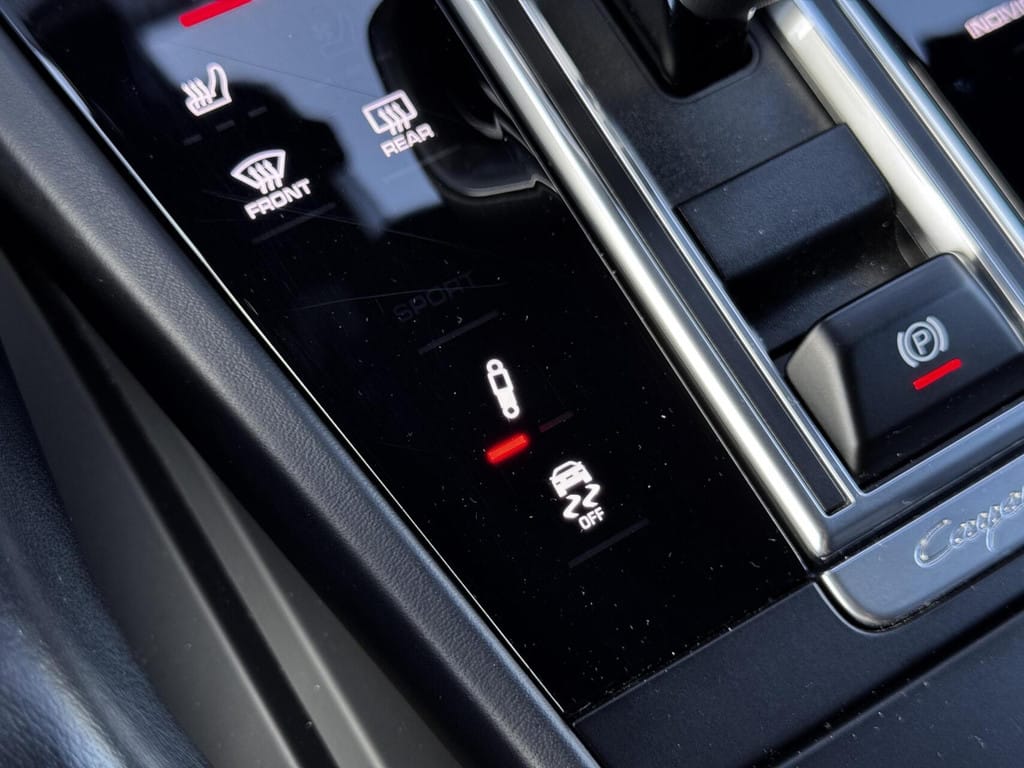 Porsche Cayenne — foto 34