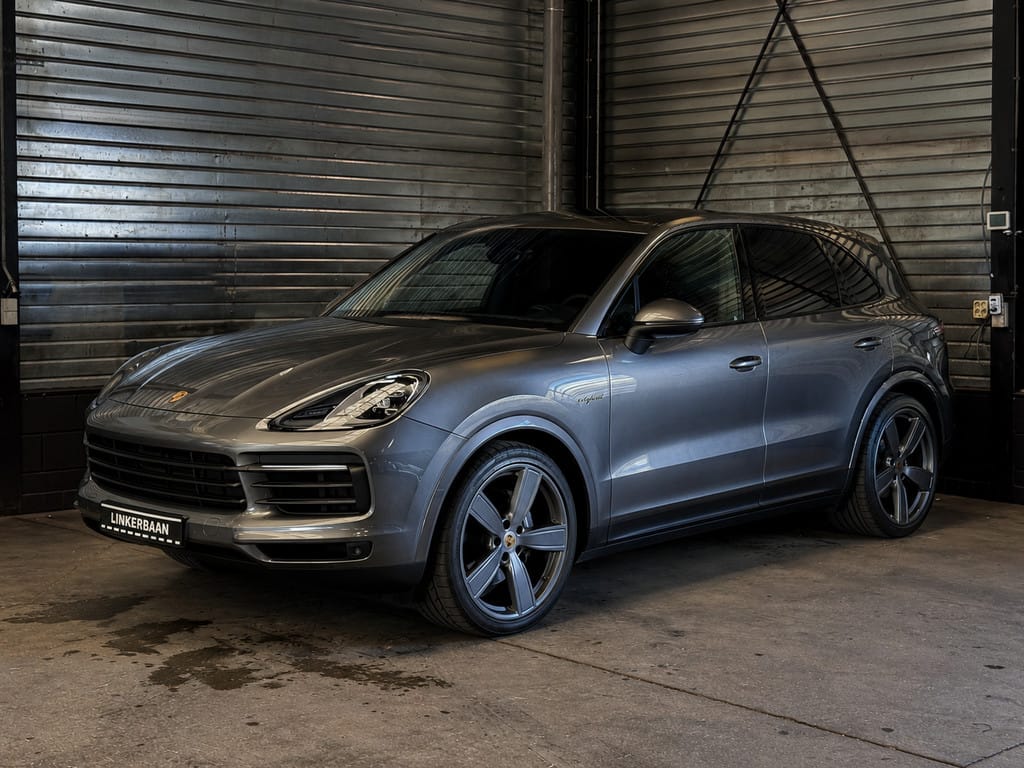 Porsche Cayenne — foto 66