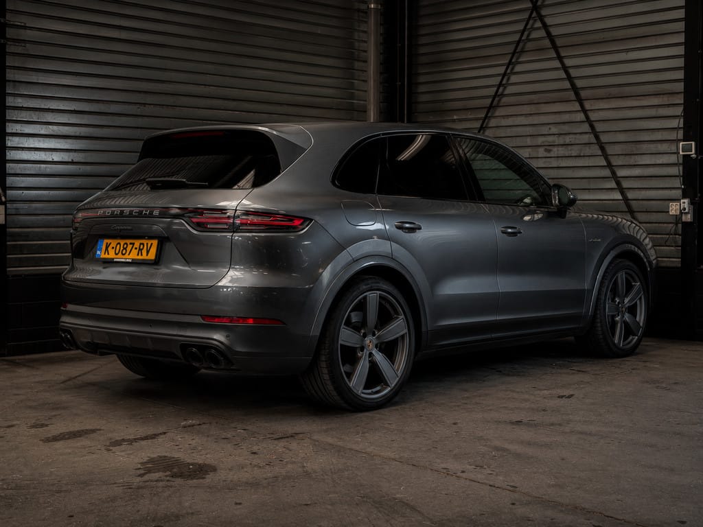 Porsche Cayenne — foto 67