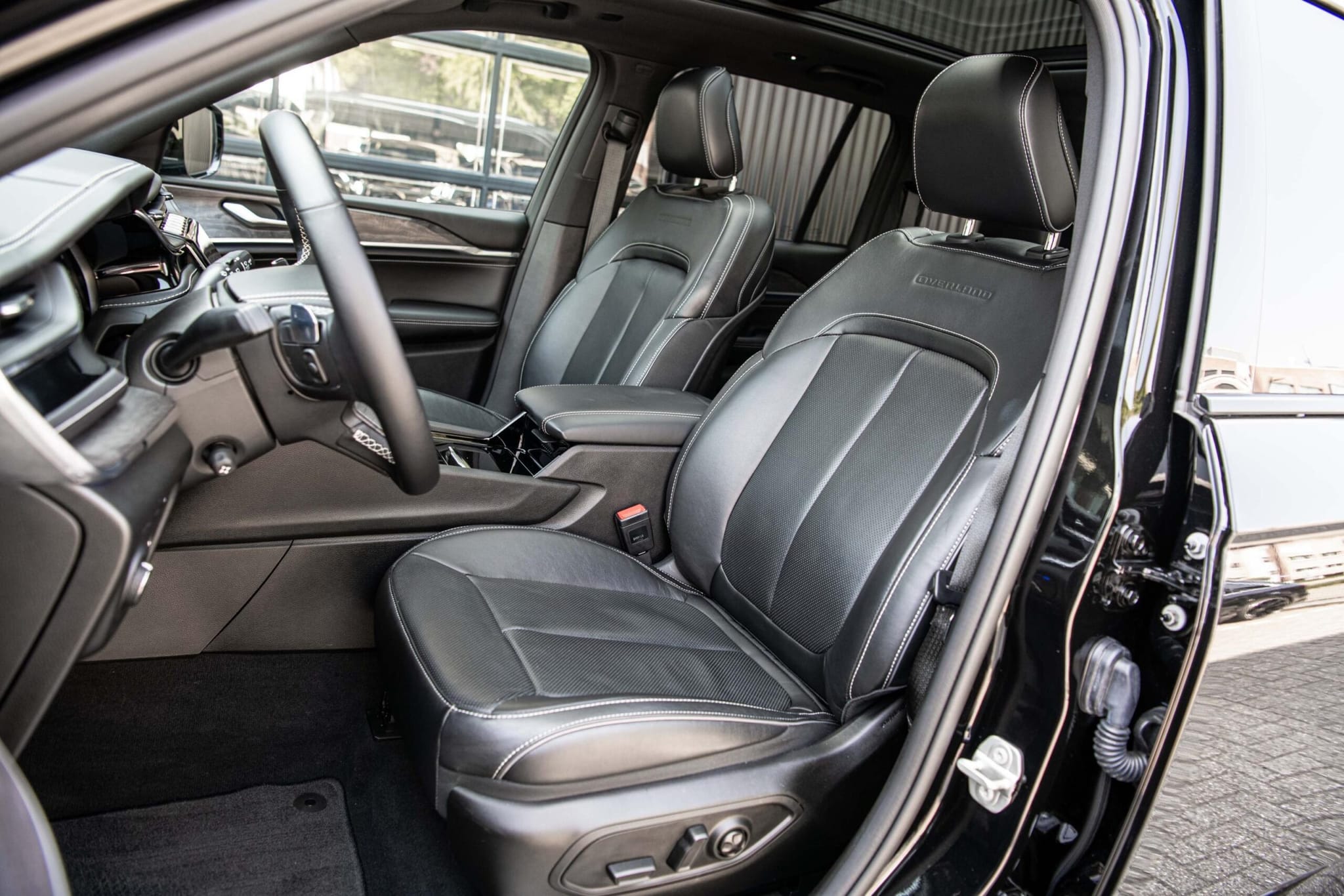 Jeep Grand Cherokee — foto 7