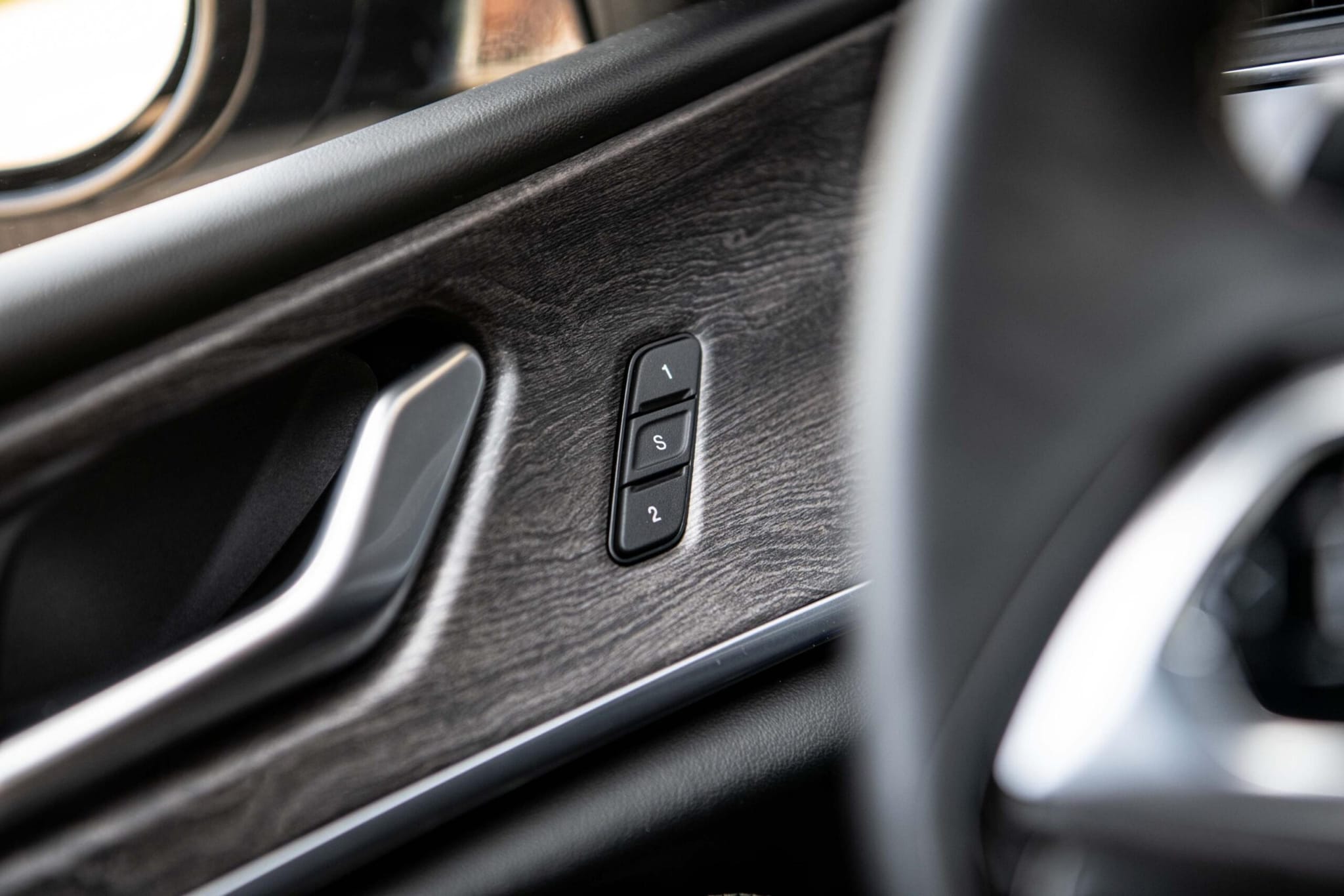 Jeep Grand Cherokee — foto 34