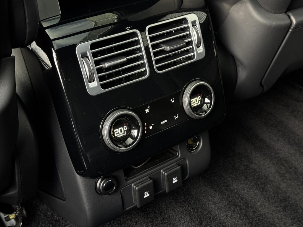 Land Rover Range Rover — foto 26