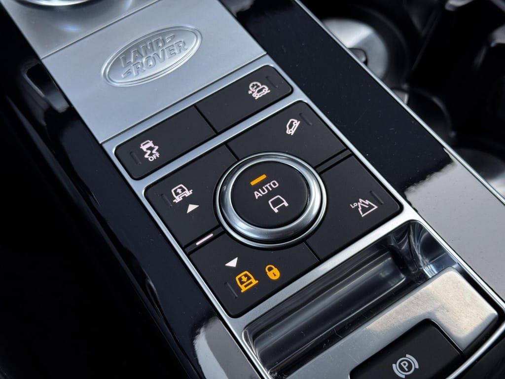 Land Rover Range Rover — foto 31