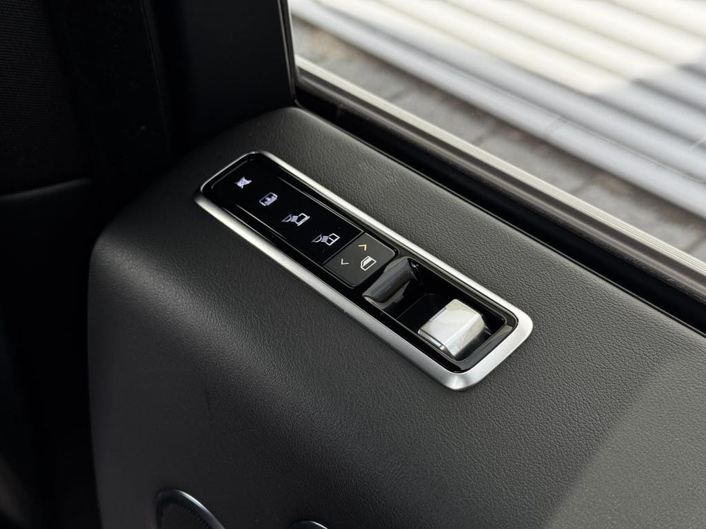 Land Rover Range Rover — foto 39