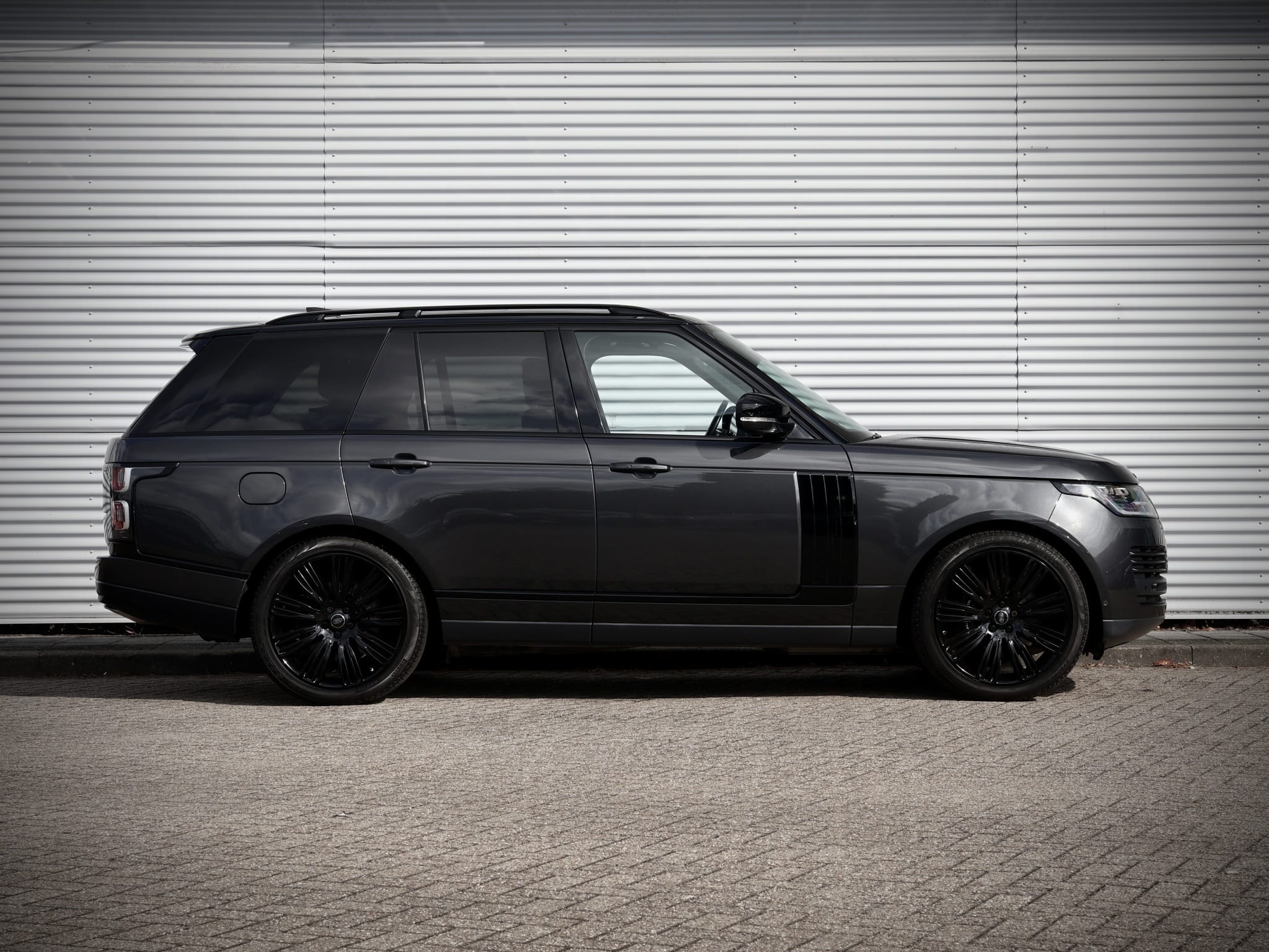 Land Rover Range Rover — foto 12