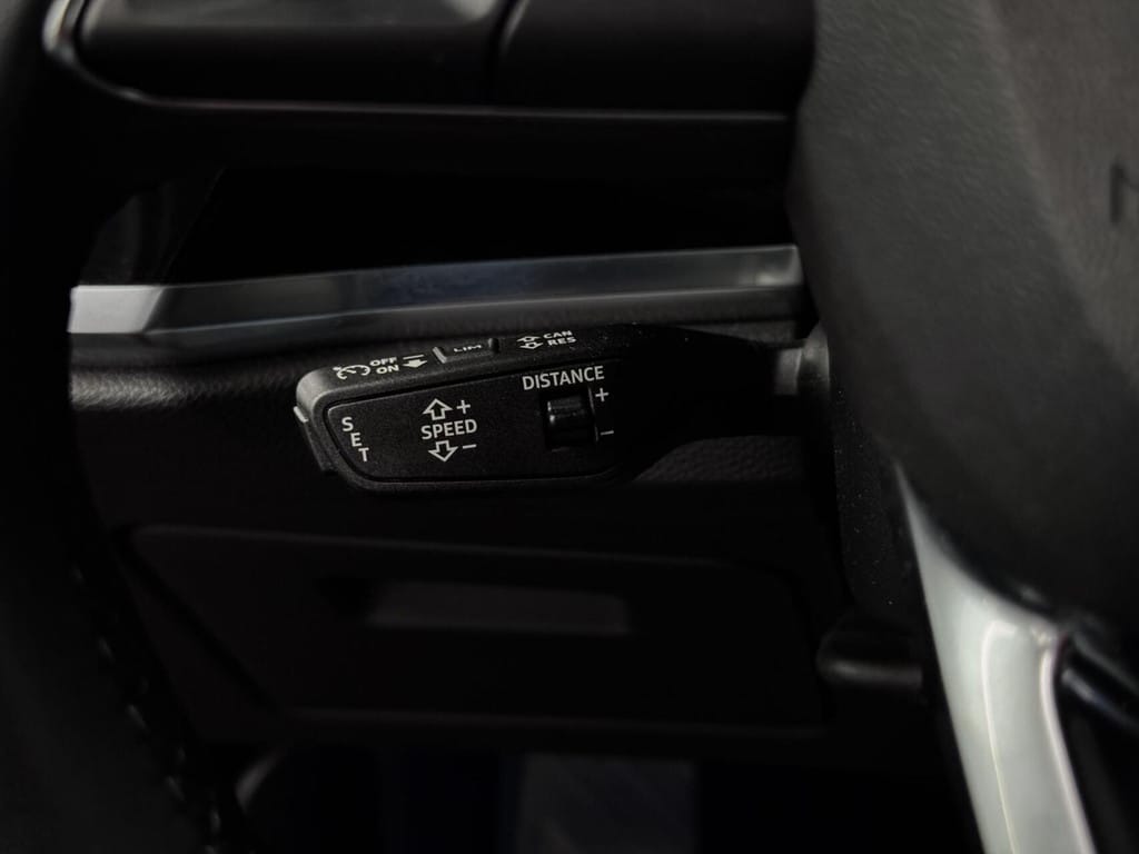 Audi Q3 — foto 30