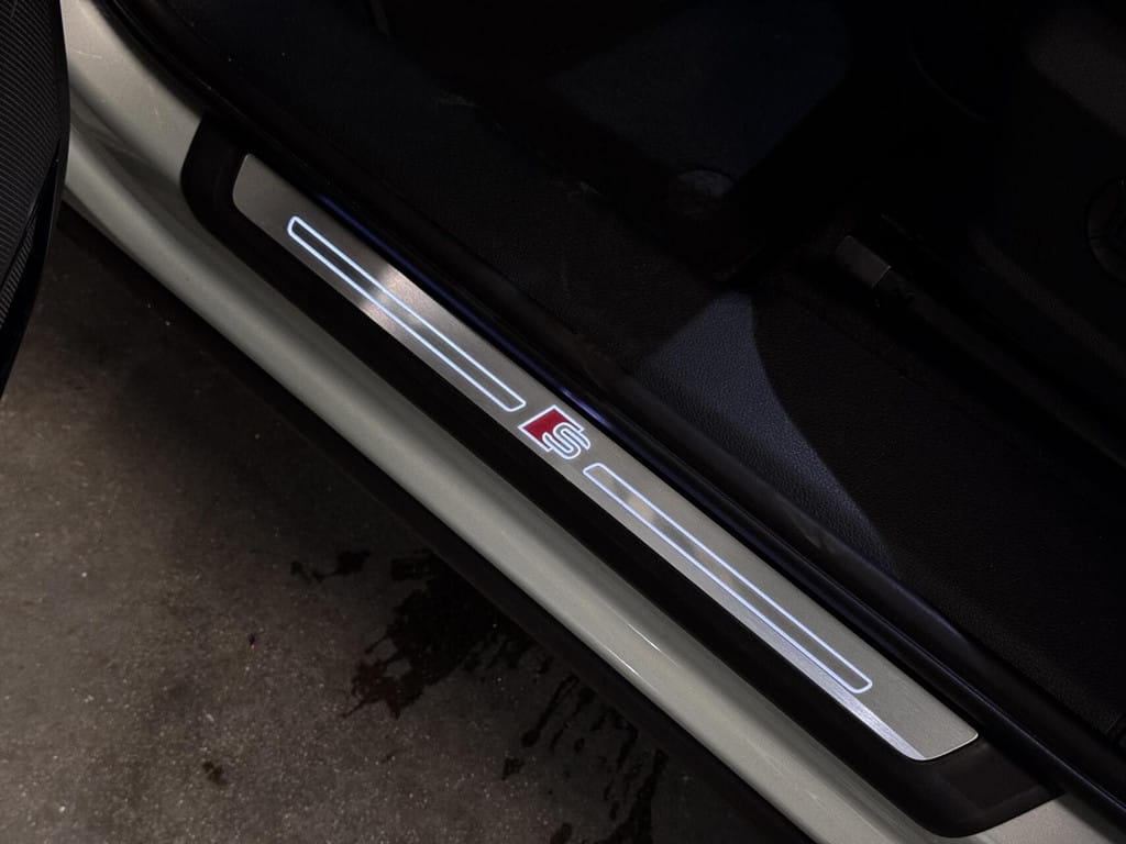 Audi Q3 — foto 35