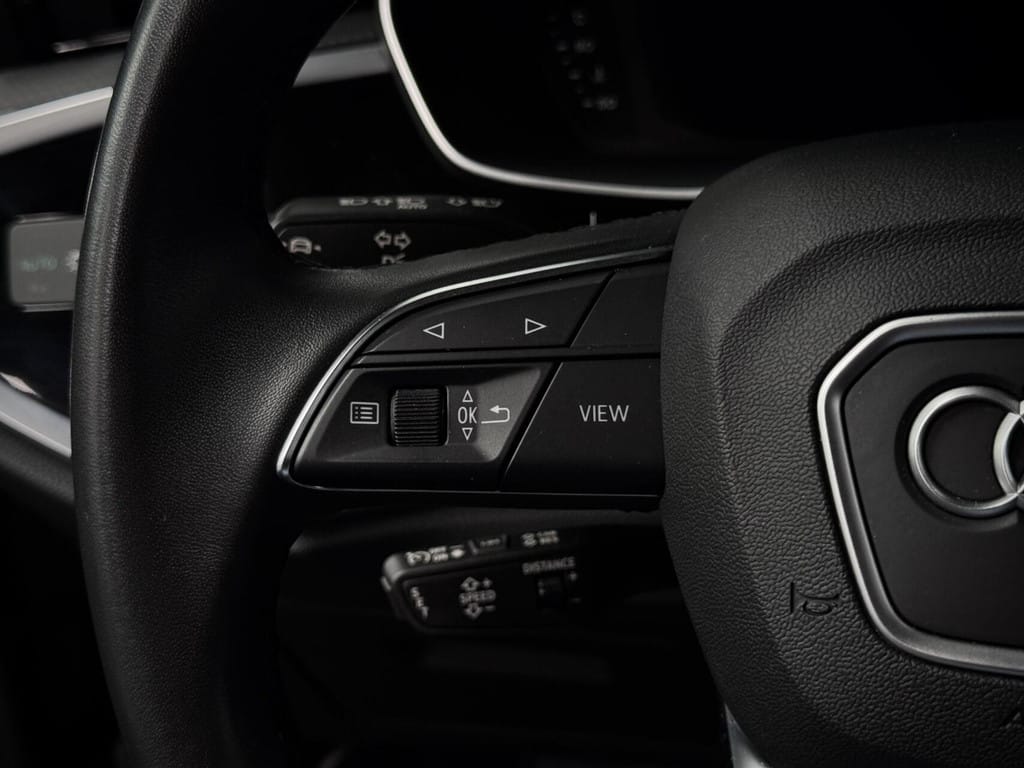 Audi Q3 — foto 40