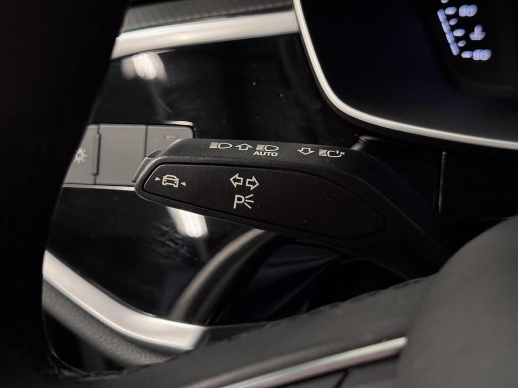 Audi Q3 — foto 44