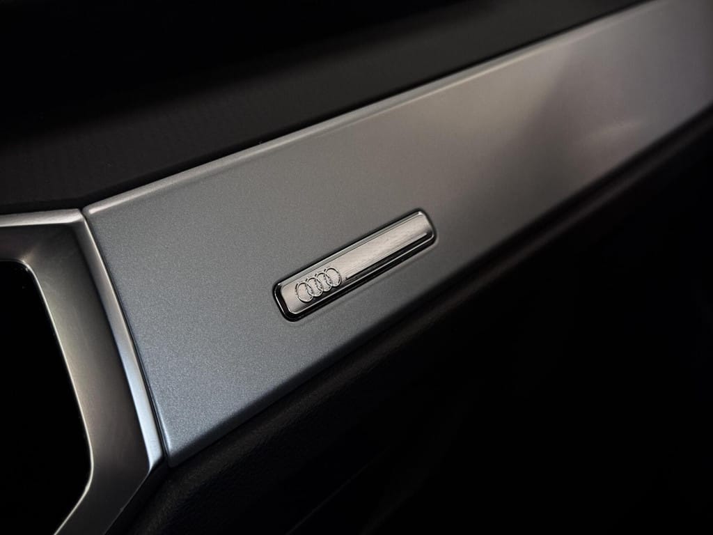 Audi Q3 — foto 45