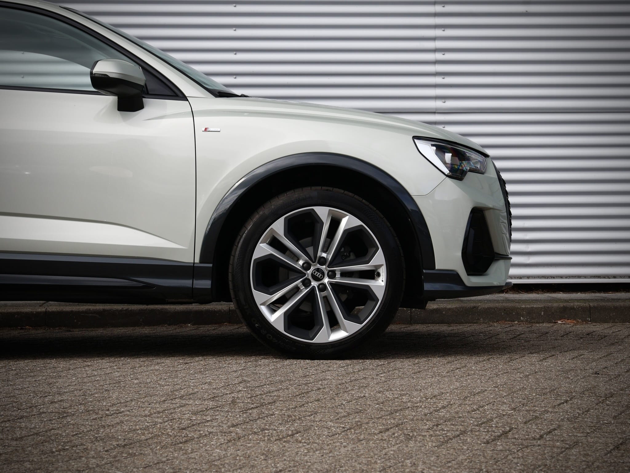 Audi Q3 Sportback — foto 13