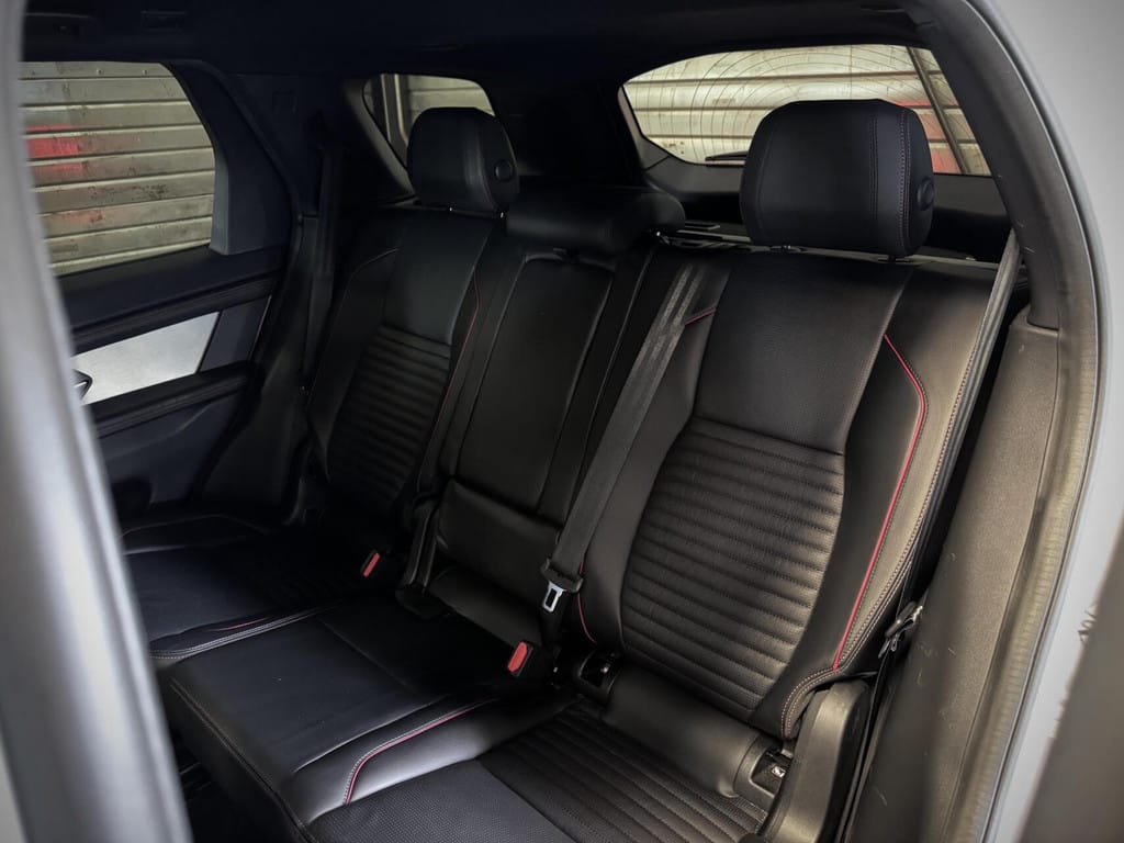 Land Rover Discovery Sport — foto 8
