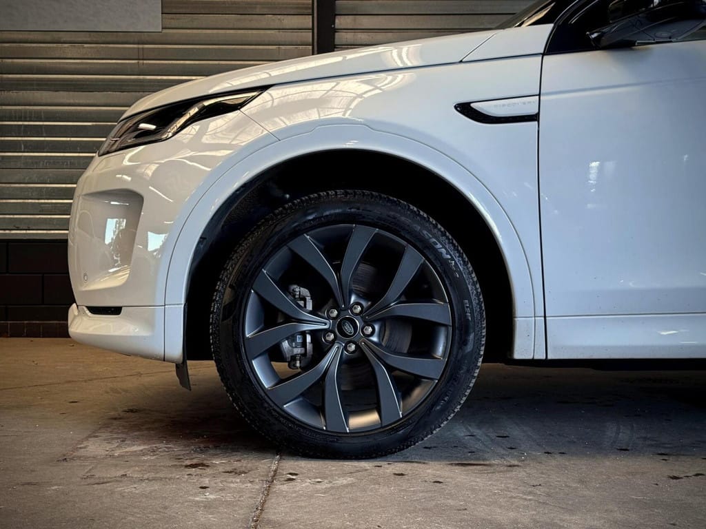 Land Rover Discovery Sport — foto 11